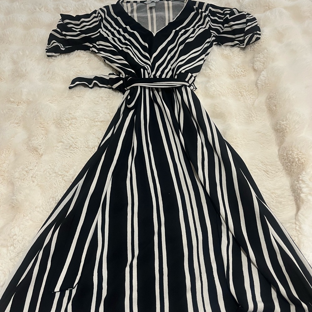 H&M Black and White Maxi Dress